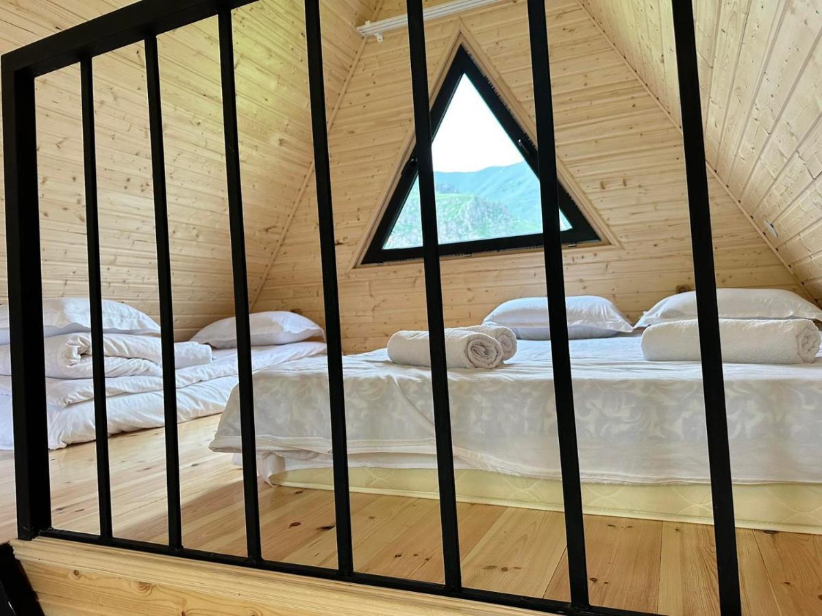 Thomas' Hut Apartment Казбеги Екстериор снимка